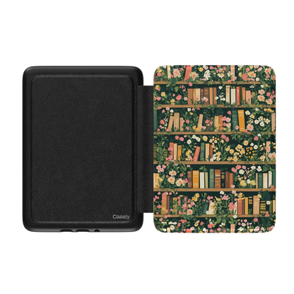 Fit Check | Black & Brown Checkerboard Kindle Case
