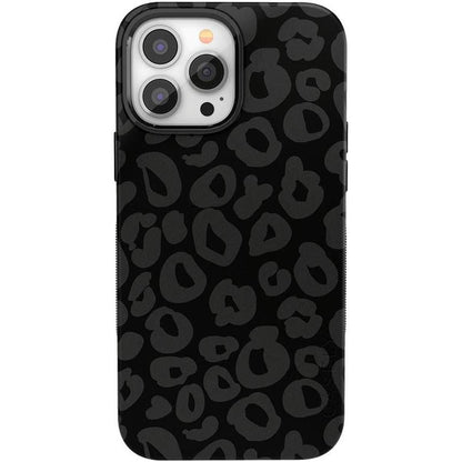 Into the Wild | Black Leopard Case iPhone Case get.casely Bold + MagSafe® iPhone 13 Pro Max